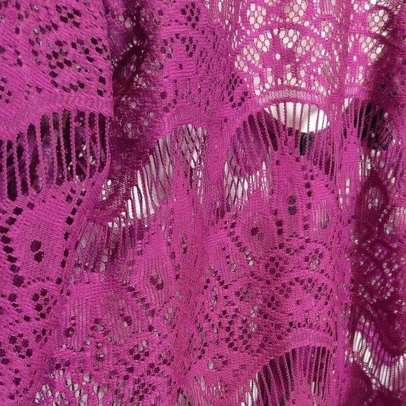 Material Girl Lace Top - Picture 4 of 7